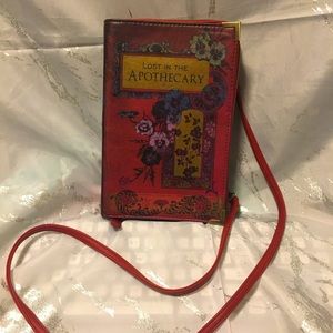 Lost in the Apothecary purse